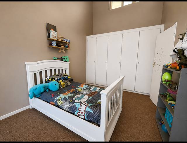 2 BEDROOM DUPLEX FOR SALE IN THREE RIVERS PROPER